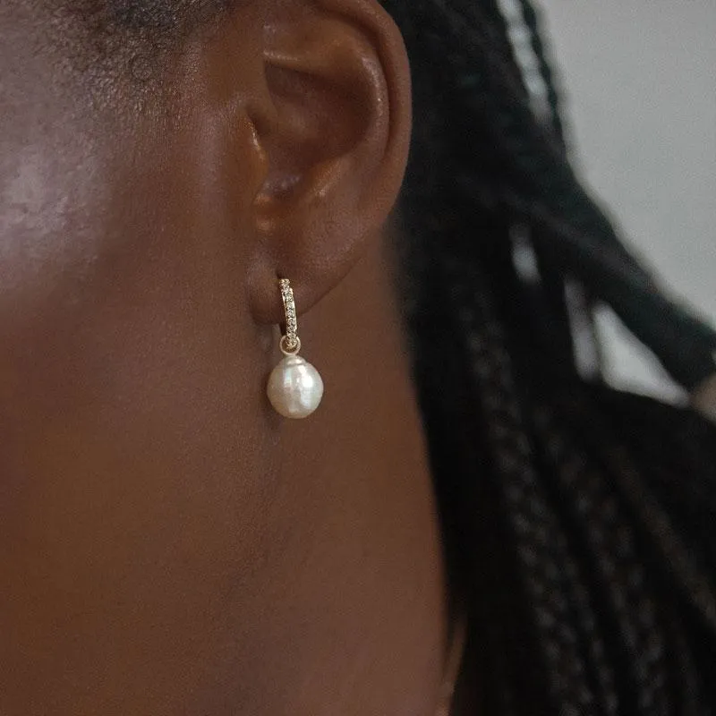 9k Medium White Diamond Story Hoops
