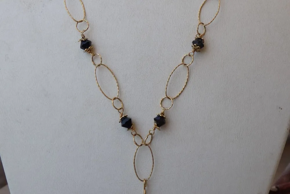 Black Teardrop Y Necklace