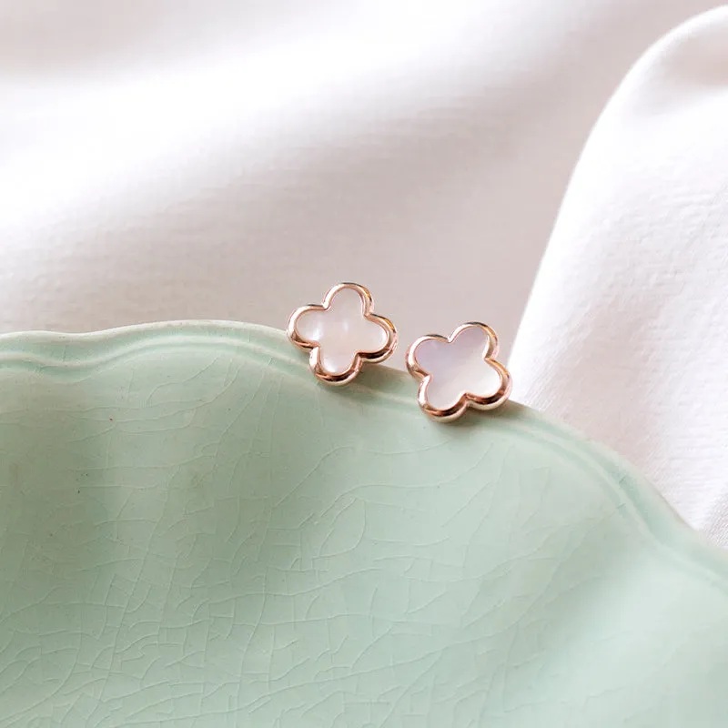 Clover Studs