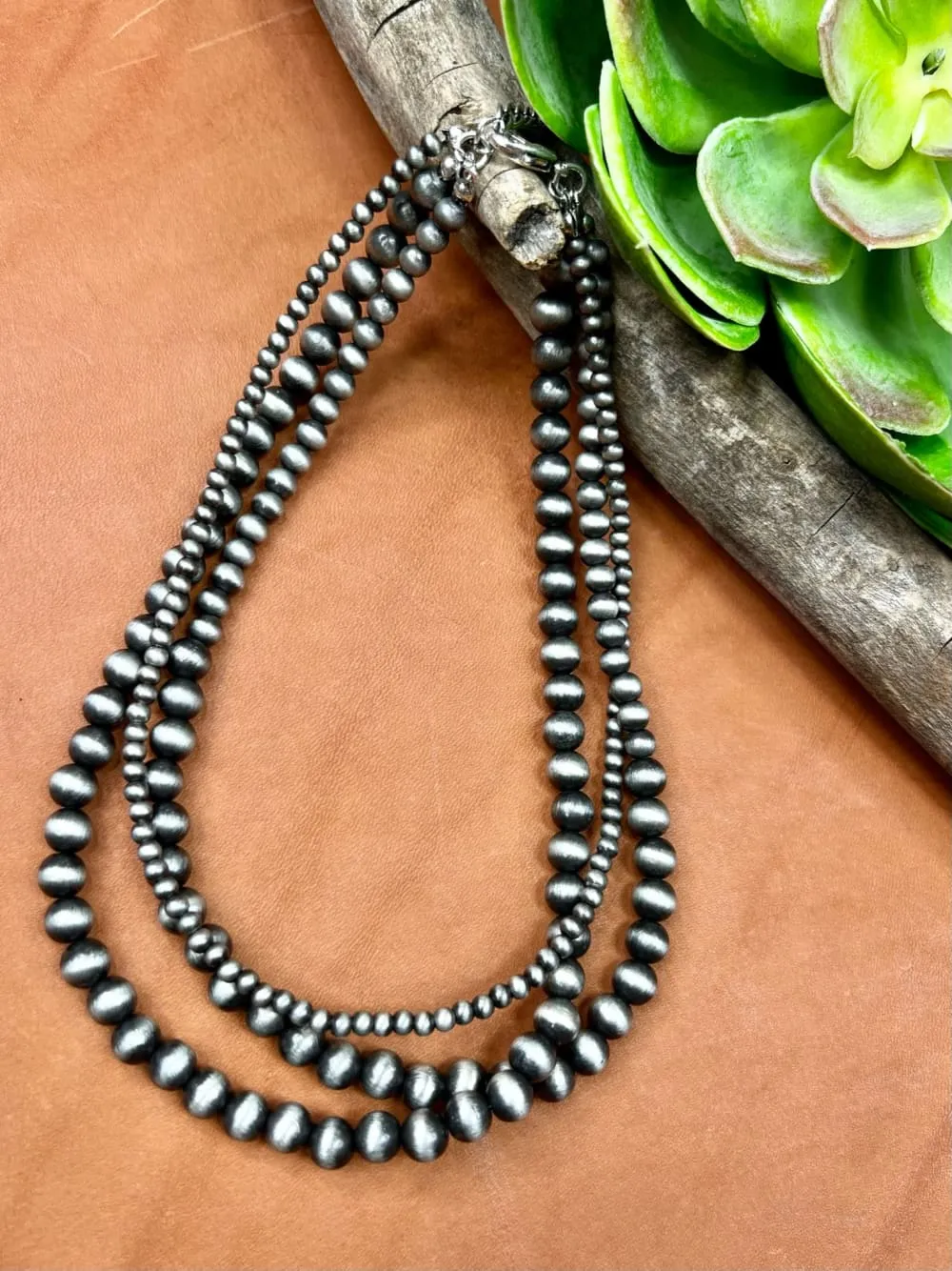 Crockett Turquoise Beaded Short Necklace