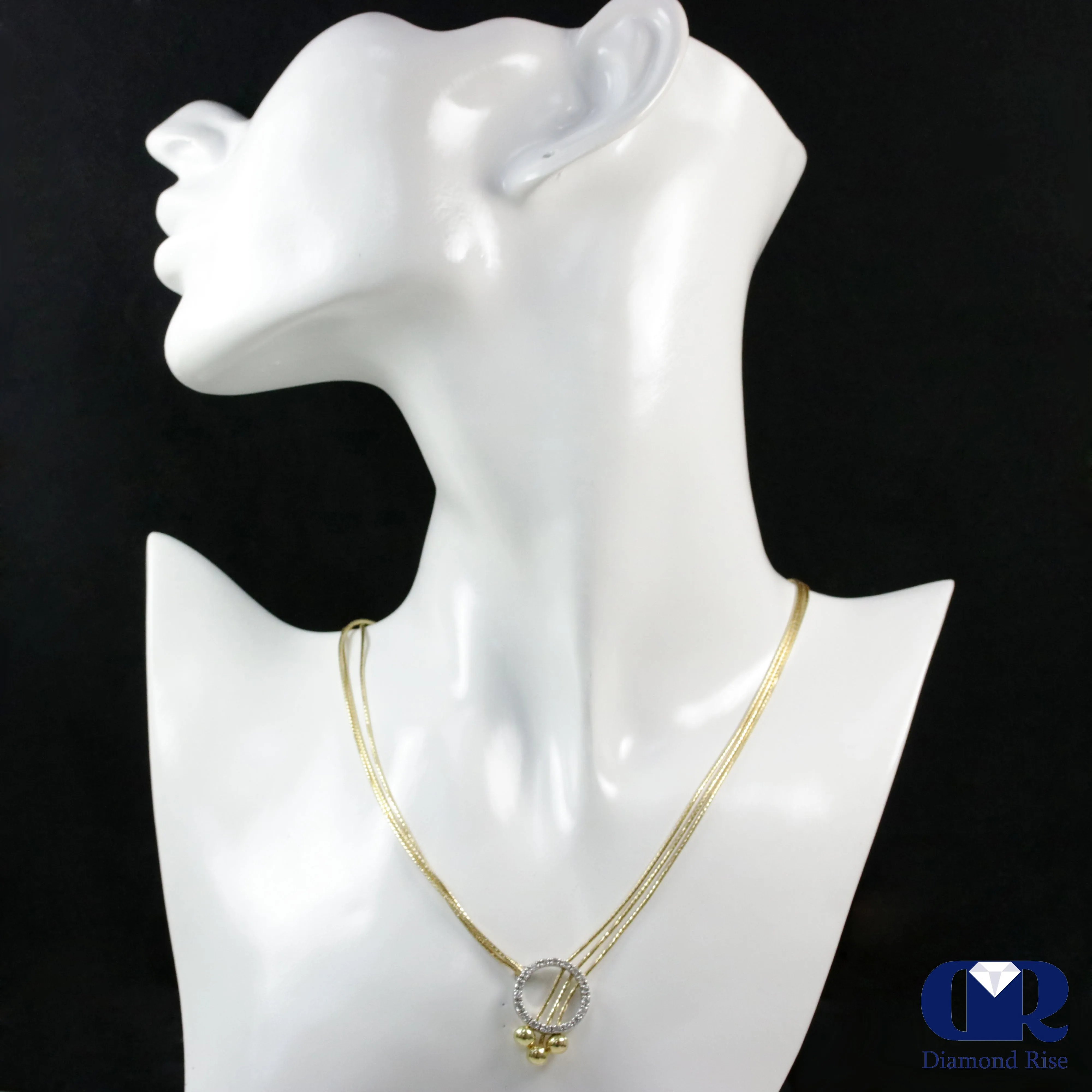 Diamond Sneak Chain Necklace In 18K Yellow Gold Adjustable Chain