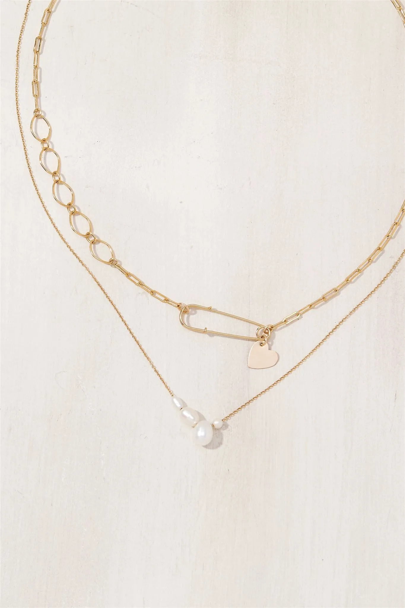Dripping Pearls Necklace