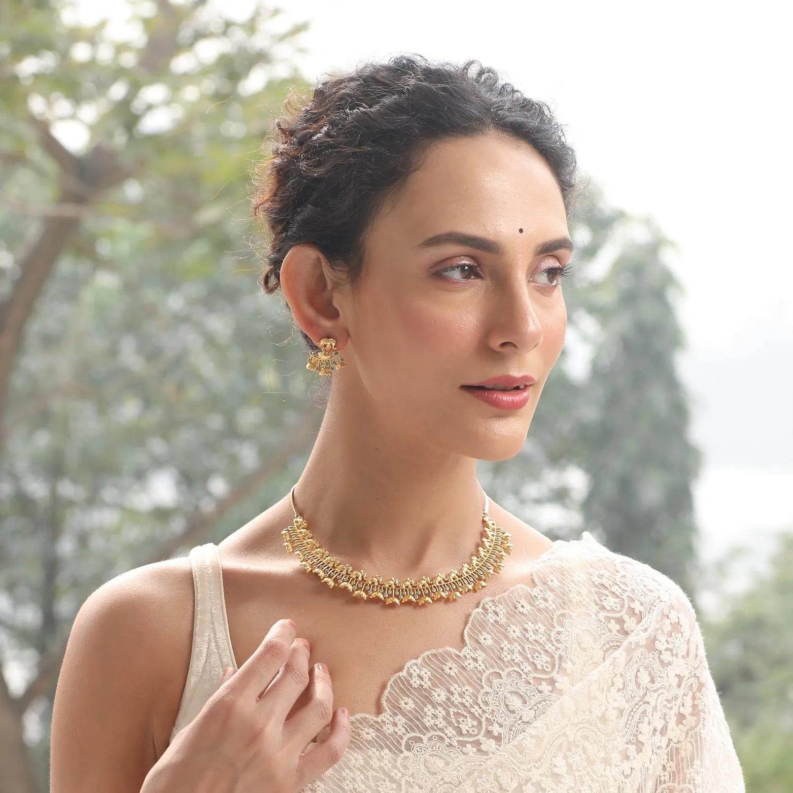Fleur Lotus Elephant Necklace Set