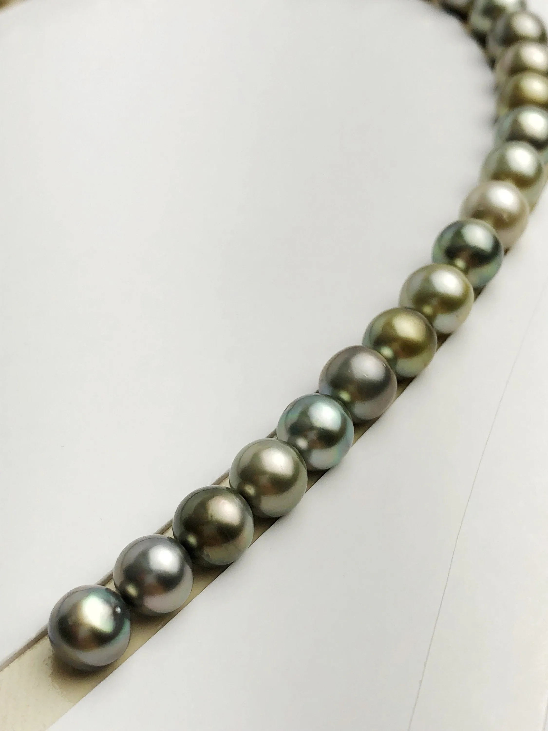 Loose Tahitian Pearls Set, Multicolor, Wholesale - Only 19 per pearl - AA Quality (218)