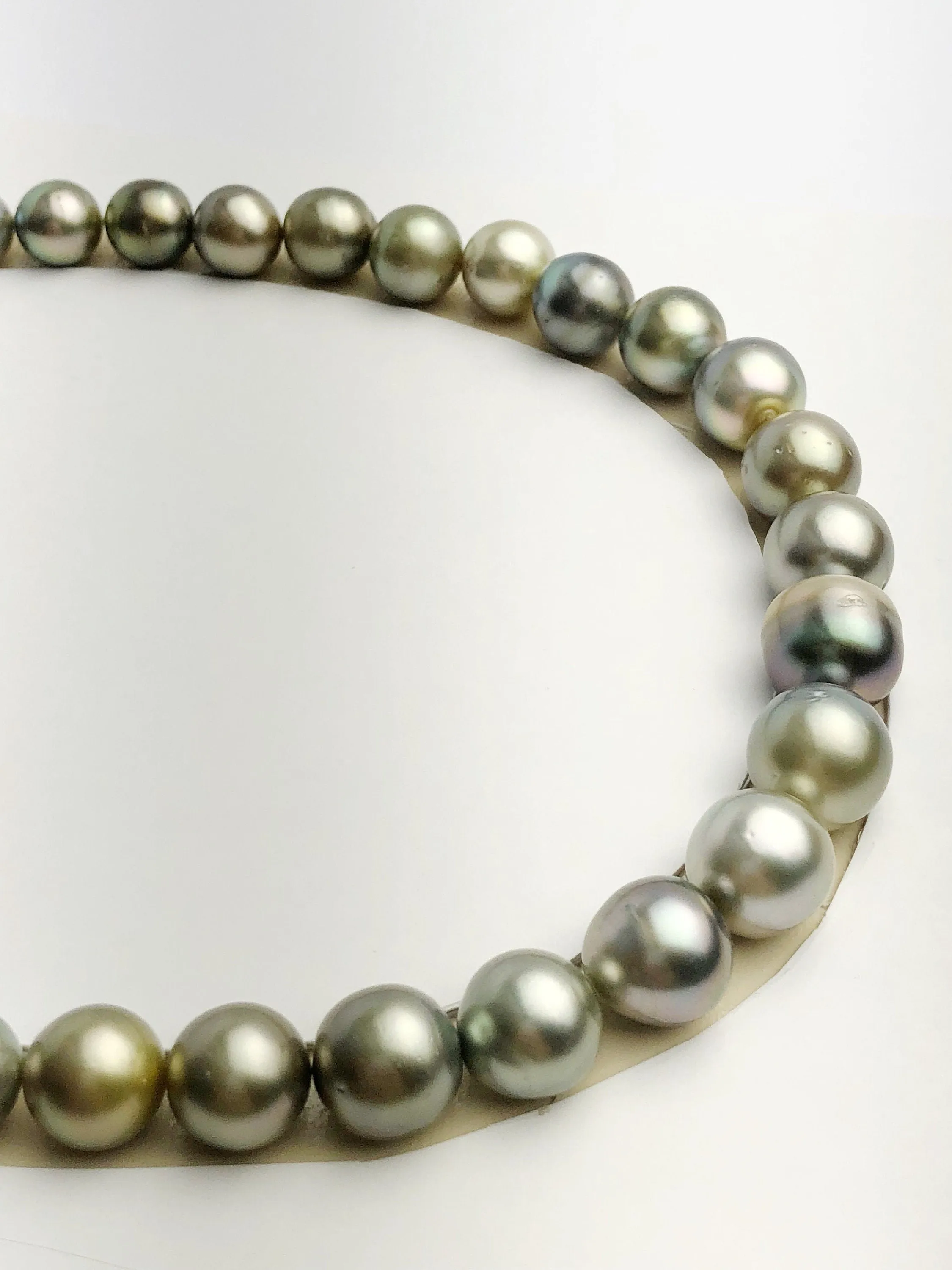 Loose Tahitian Pearls Set, Multicolor, Wholesale - Only 19 per pearl - AA Quality (218)
