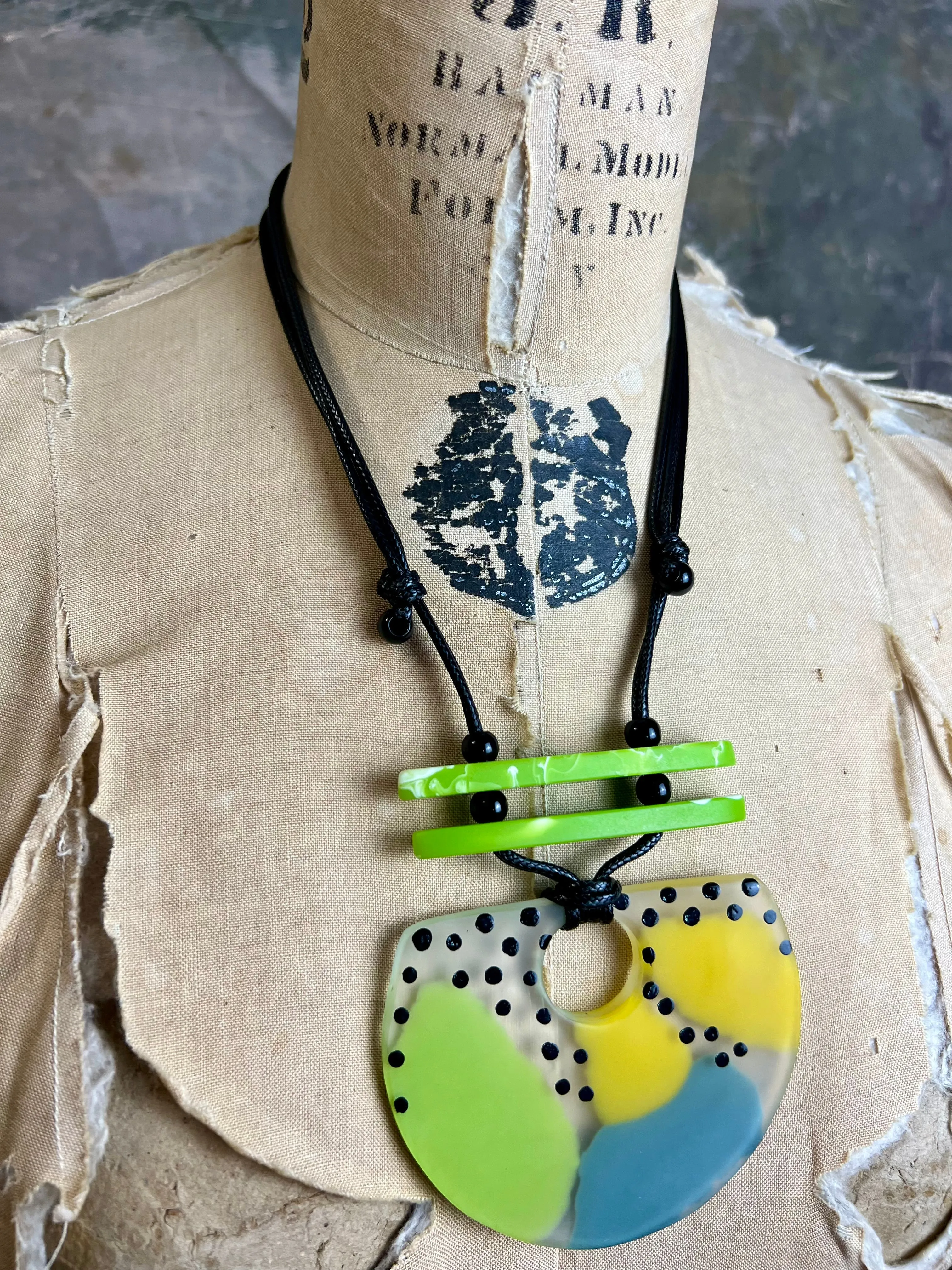 LS24N Mi Sol Statement Necklace