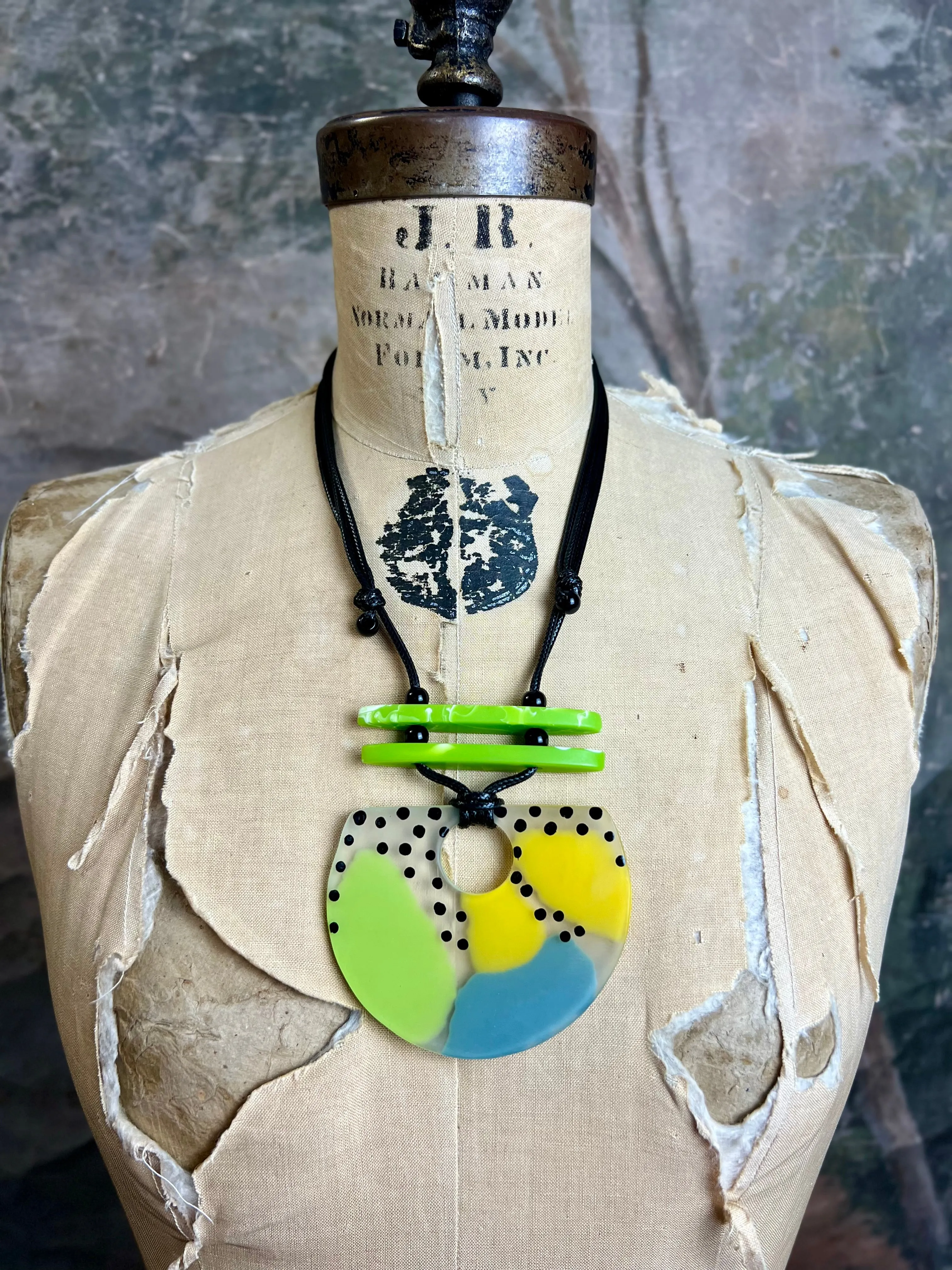 LS24N Mi Sol Statement Necklace