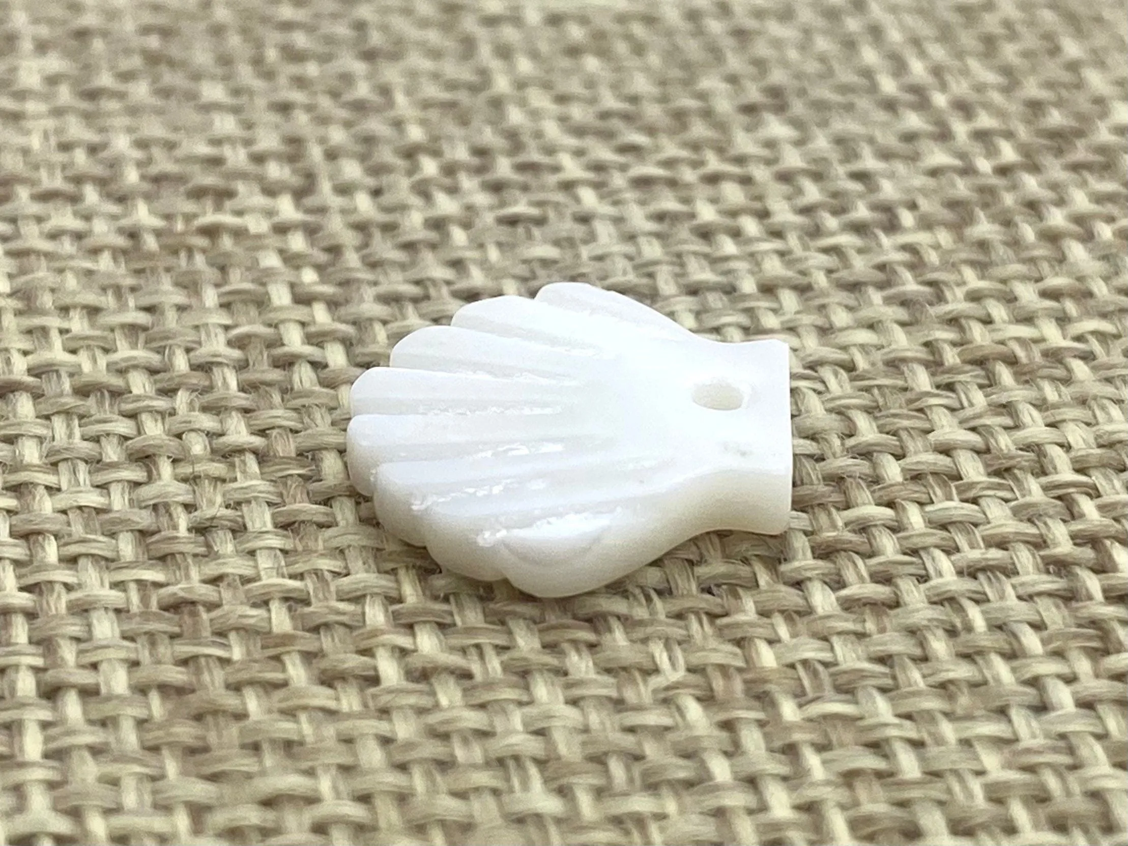 Mother Of Pearls Seashell Beads, Sku#M23