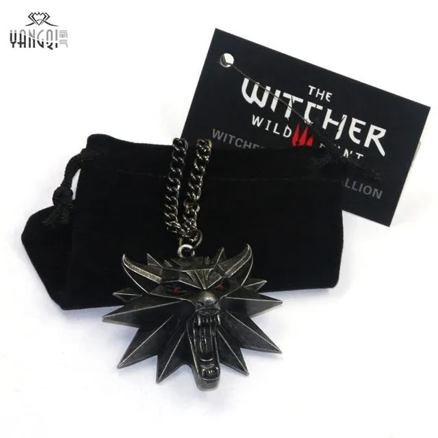 On Line Game The Witcher 3 Necklaces Wild Hunt Medallion Pendant and Chain Necklace for Men 1 Bag 1 Card Wolf Kolye